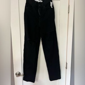 Women’s baggy jeans, Tilly’s
